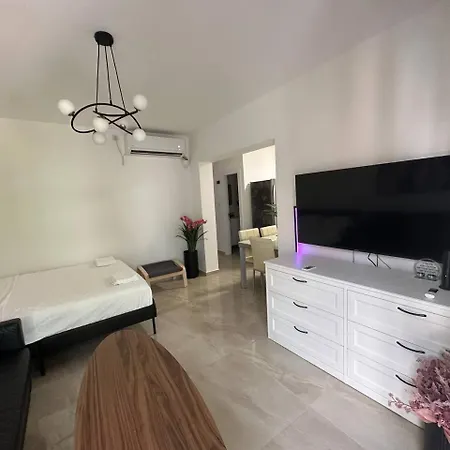 Fisharent Luxury Royal Park Suites Эйлат Экстерьер фото