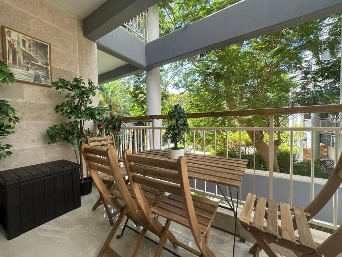 Fisharent Luxury Royal Park